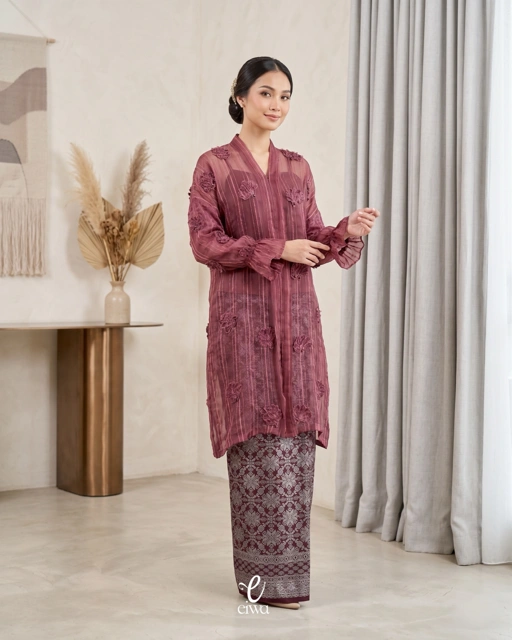 Image of Varsya Outer Tunik Purple | EIWA