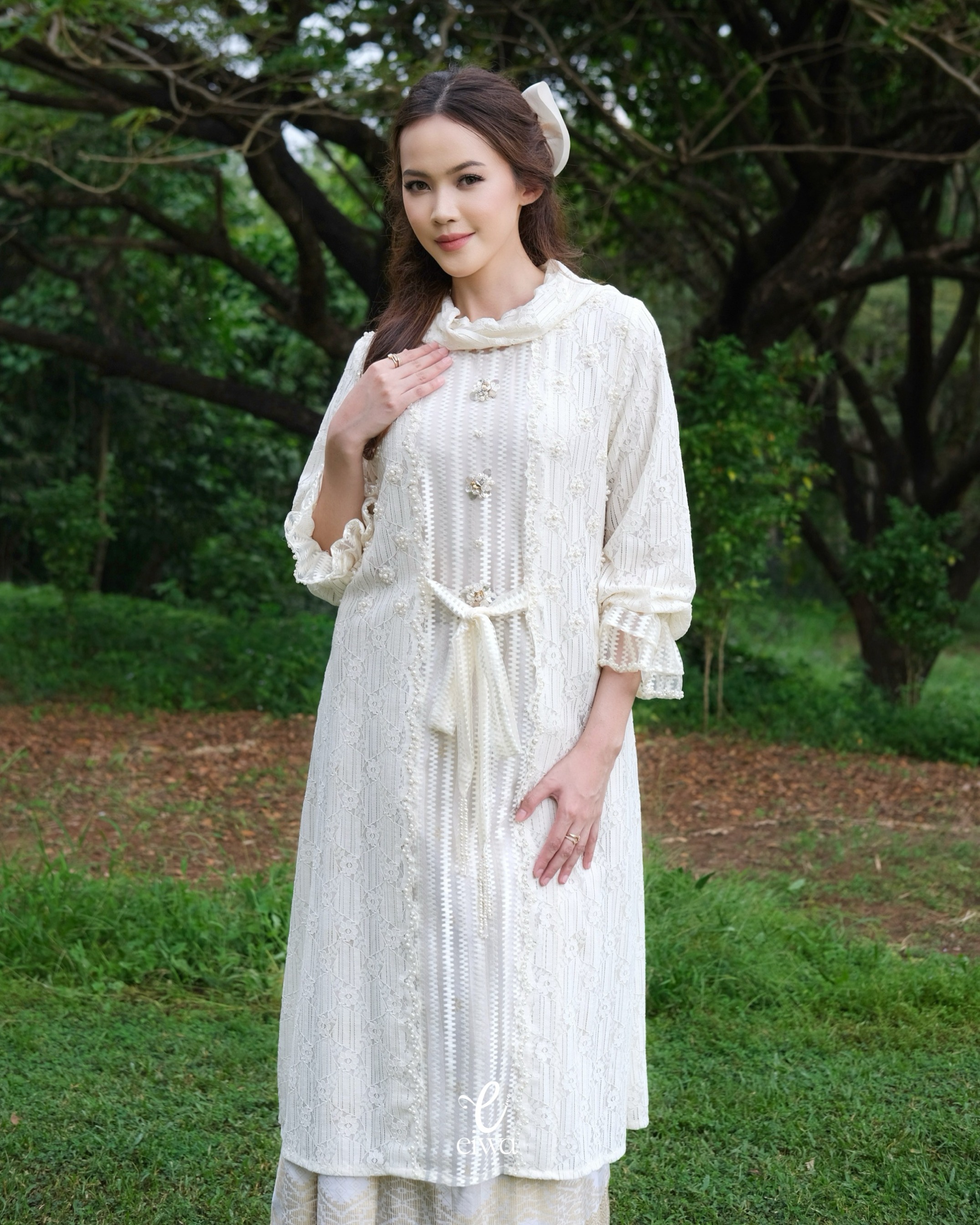Asyifaa Tunik Broken White | EIWA