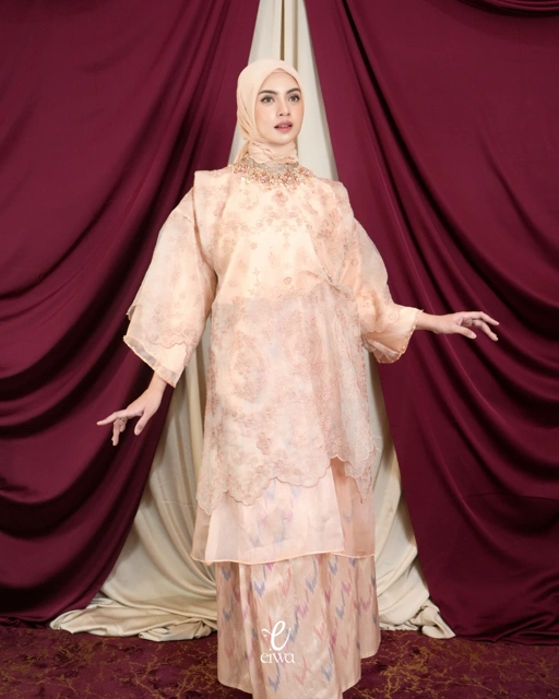 Virly Bodo Top Peach | EIWA