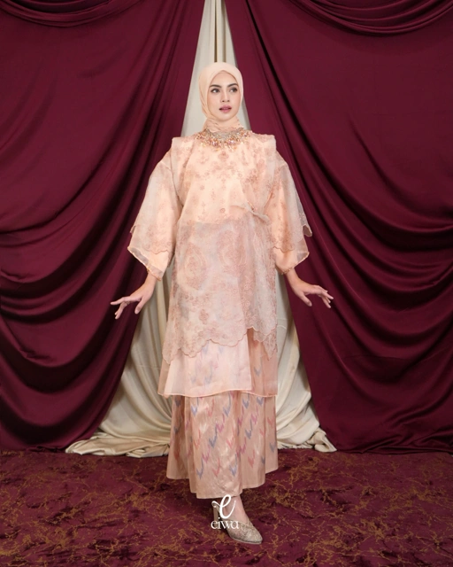 Virly Bodo Top Peach | EIWA