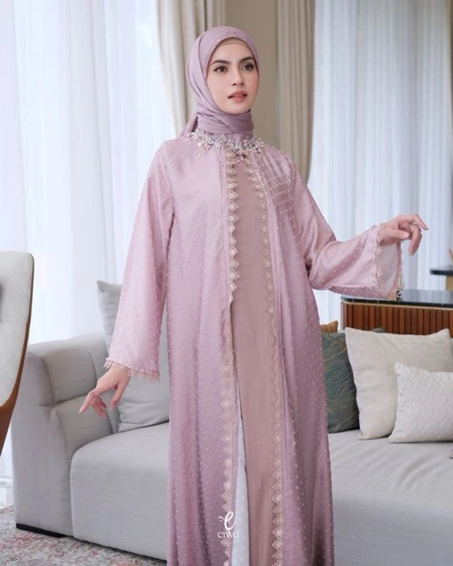 Image of Shalmah Dress Rosybrown | Eiwa