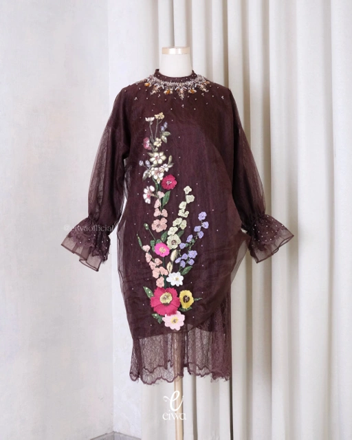 Image of Bodo Top Saefa Dark Brown | EIWA    