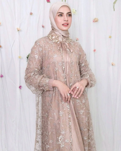 Image of Lareine Dress Cappucini | EIWA