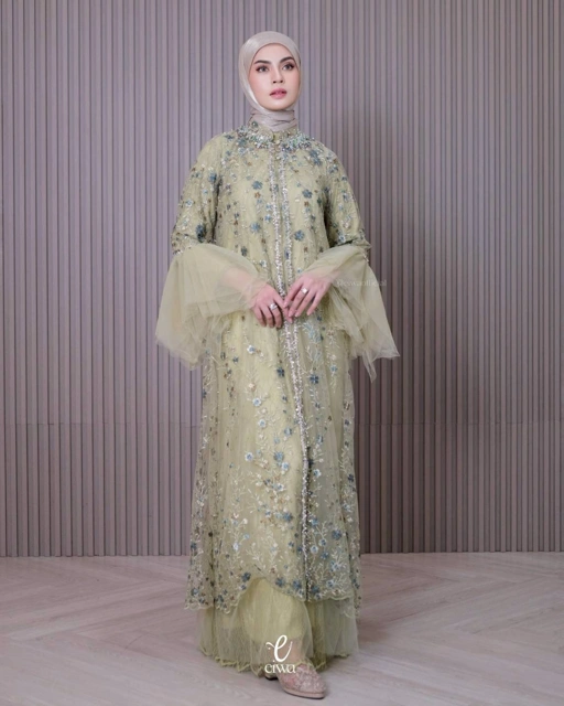 Image of Outer Dress Riyani Green | EIWA