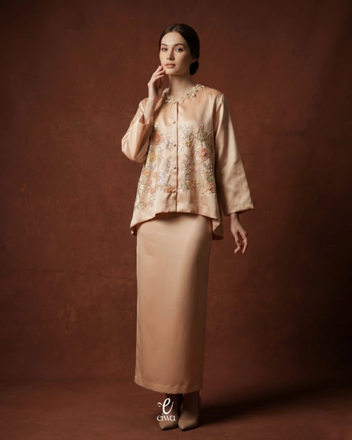 Tatina Top Cream | EIWA