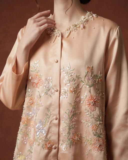 Tatina Top Cream | EIWA