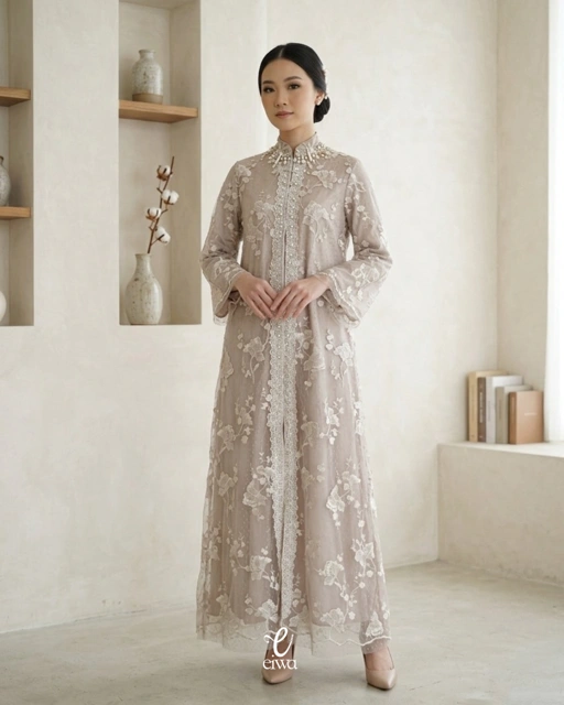 Image of Outer Dress Rayura Brown Nude | EIWA