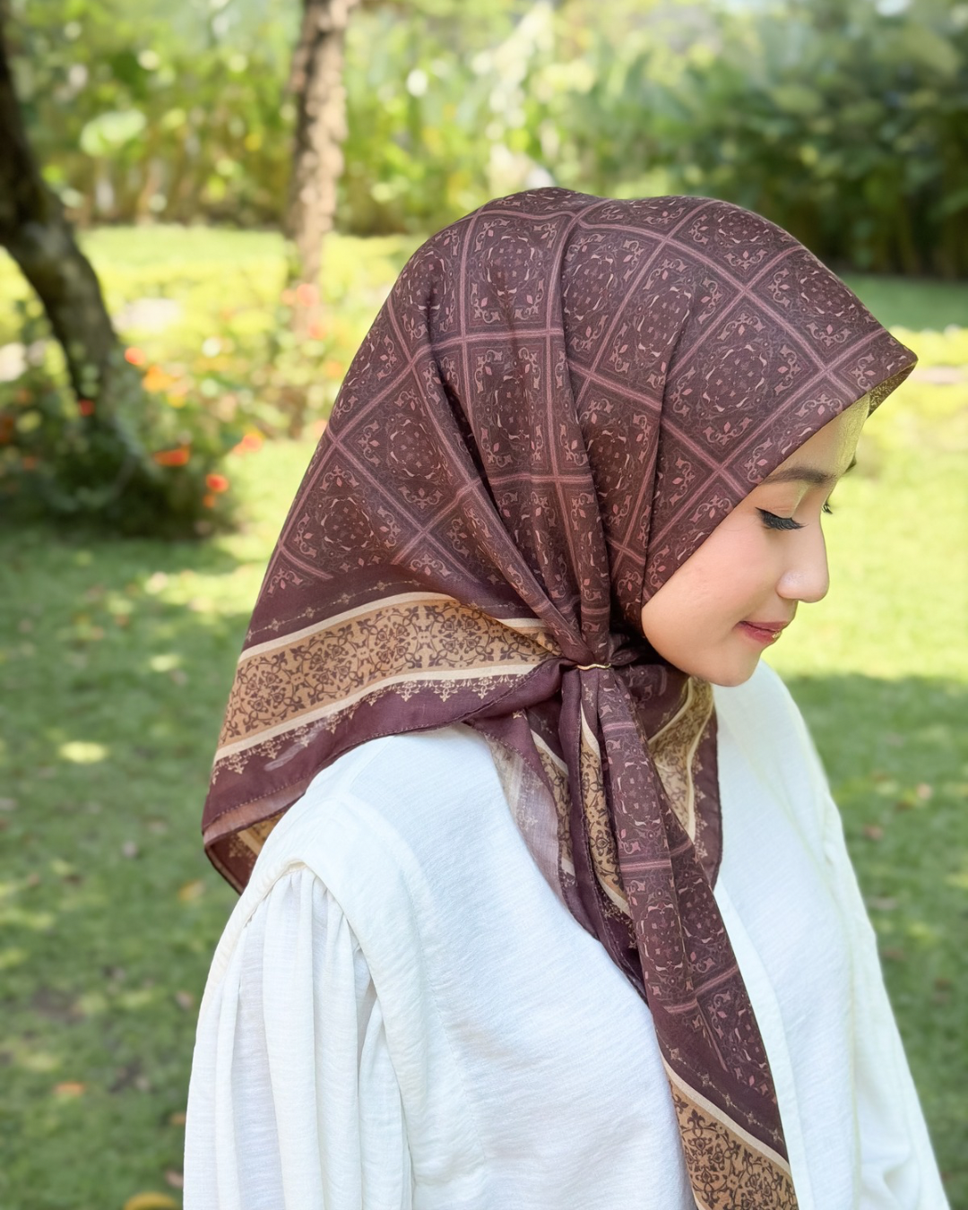 Hijabic - Ethnic Pattern Scarves / Segiempat Motif / Segiempat Paris Original 112x112cm Premium