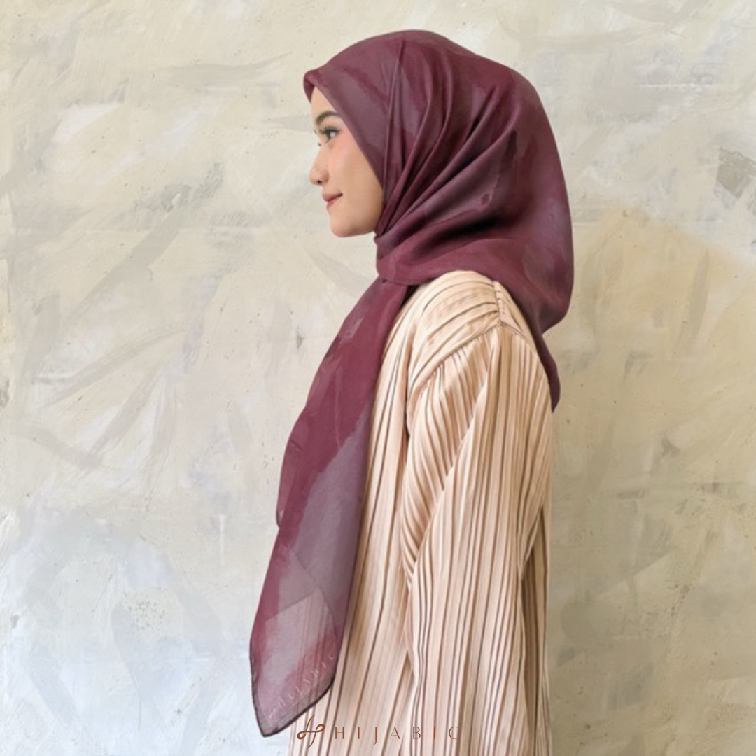 Hijabic - Abstract Pattern Scarves Vol I ( Hijab Segiempat Motif Abstrak size 112x112cm Bahan Paris Original/Hijab Motif Paris)