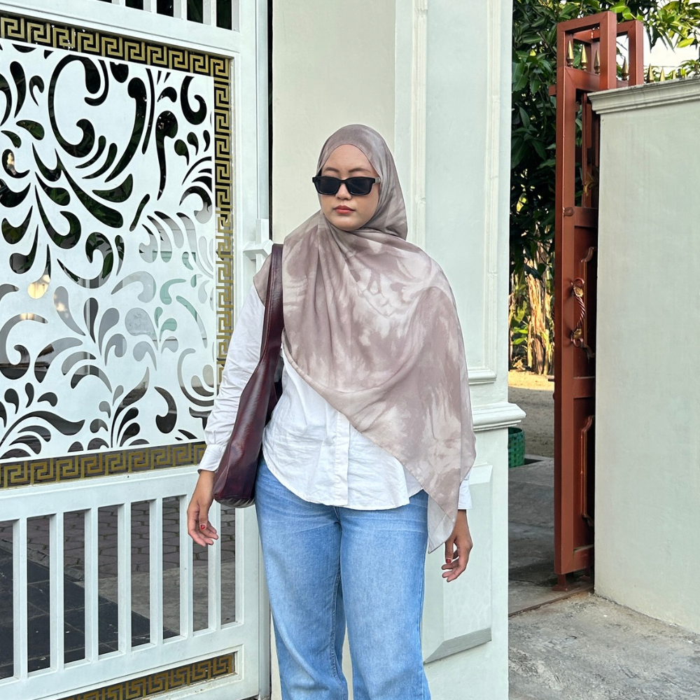 Hijabic - Abstract Pattern Shawl Vol V ( Hijab Pashmina Motif Abstrak size 180x70cm Bahan Paris Original/Hijab Motif Paris )