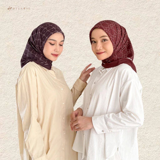 Hijabic - Timeless Pattern Scarves / Kerudung Segi Empat Motif Premium Size 110x110cm