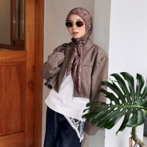 Hijabic - Abstract Pattern Scarves Vol VII ( Hijab Segiempat Motif Abstrak size 112x112cm Bahan Paris Original/Hijab Motif Paris )