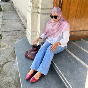Hijabic - Abstract Pattern Shawl Vol VI ( Hijab Pashmina Motif Abstrak size 180x70cm Bahan Paris Original/Hijab Motif Paris )