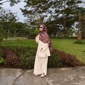 Hijabic - Abstract Pattern Shawl Vol VII ( Hijab Pashmina Motif Abstrak size 180x70cm Bahan Paris Original/Hijab Motif Paris )