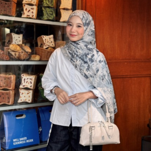 Hijabic - Abstract Pattern Shawl Vol VII ( Hijab Pashmina Motif Abstrak size 180x70cm Bahan Paris Original/Hijab Motif Paris )