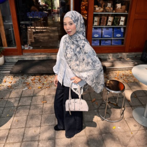 Hijabic - Abstract Pattern Shawl Vol VII ( Hijab Pashmina Motif Abstrak size 180x70cm Bahan Paris Original/Hijab Motif Paris )