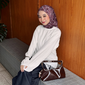 Hijabic - Abstract Pattern Scarves Vol VII ( Hijab Segiempat Motif Abstrak size 112x112cm Bahan Paris Original/Hijab Motif Paris )