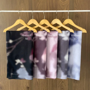 Hijabic - Abstract Pattern Scarves Vol VI ( Hijab Segiempat Motif Abstrak size 112x112cm Bahan Paris Original/Hijab Motif Paris)
