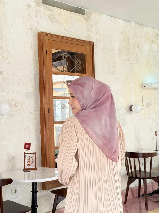 Image of Hijabic - Abstract Pattern Scarves