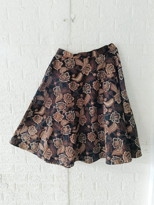 Image of S95 SALE 225K SIZE : FREESIZE  LP : 84-100 cm PJ : 75 cm  BATIK : SOGAN SOLO FURING : TRICOD