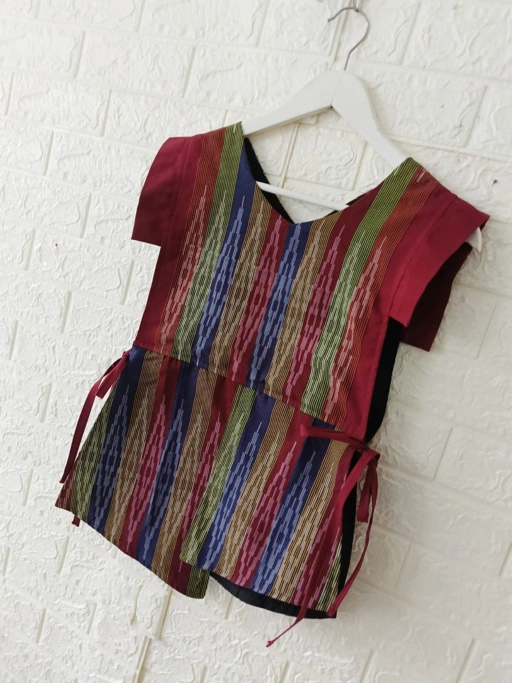 Image of S119 SALE 195K SIZE : FREESIZE LD : VEST PJ :  60 m  BAHAN : TENUN TOBA