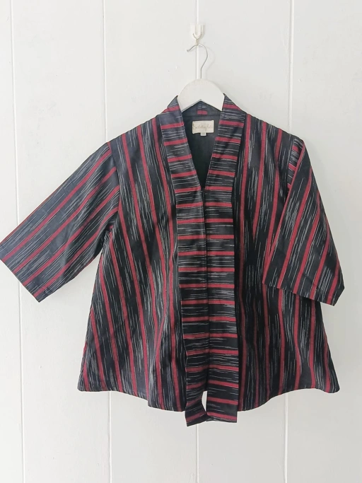 Image of S117 SALE 215K SIZE : XXL LD : LD 100 XM PJ :  65 m  FURING : tricod BAHAN : LURIK