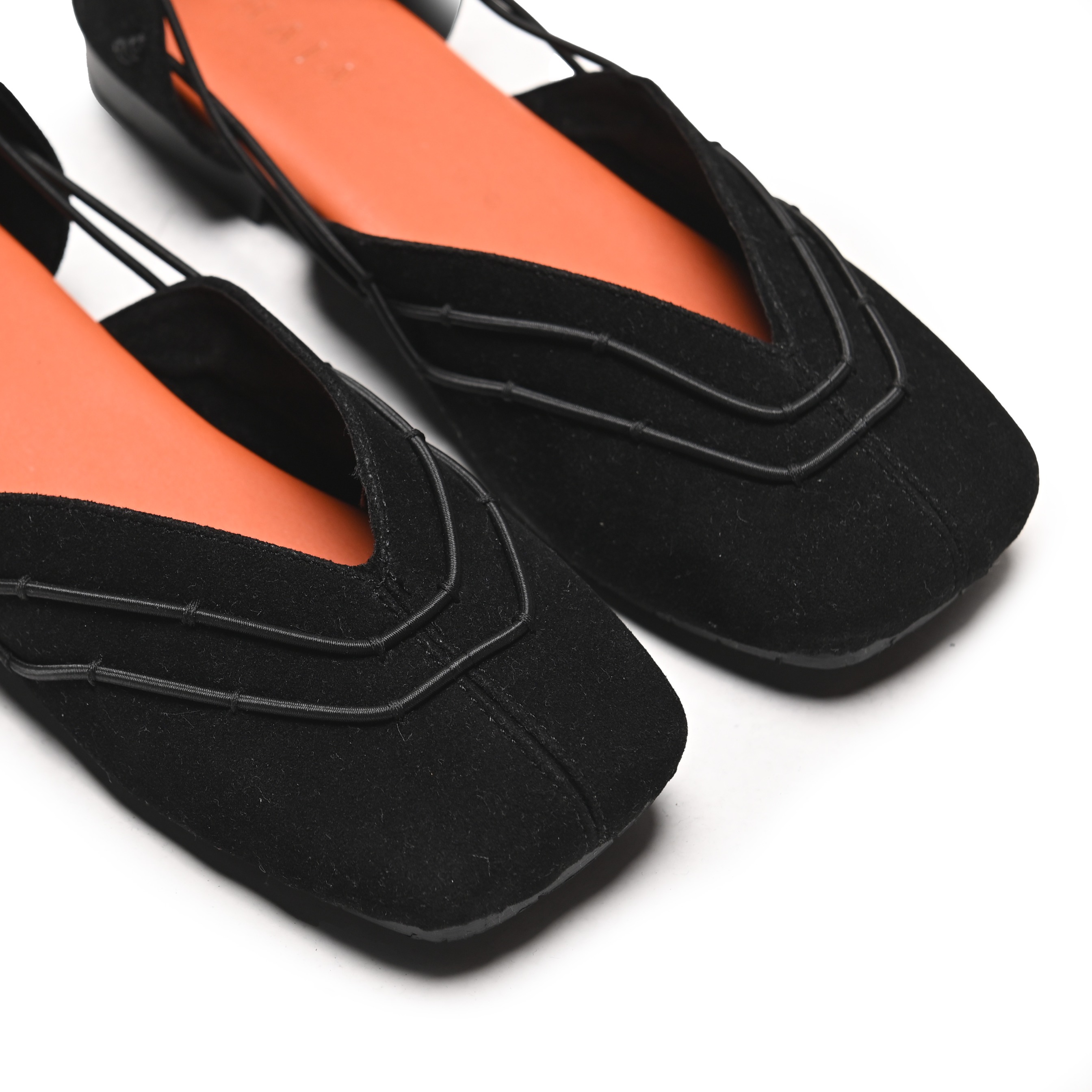 Astera Flat Black