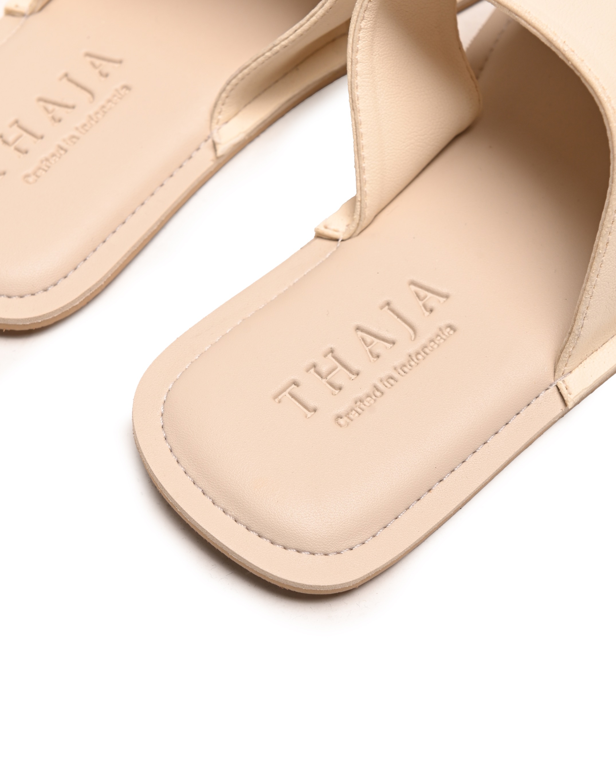 Nerin Flats Ivory