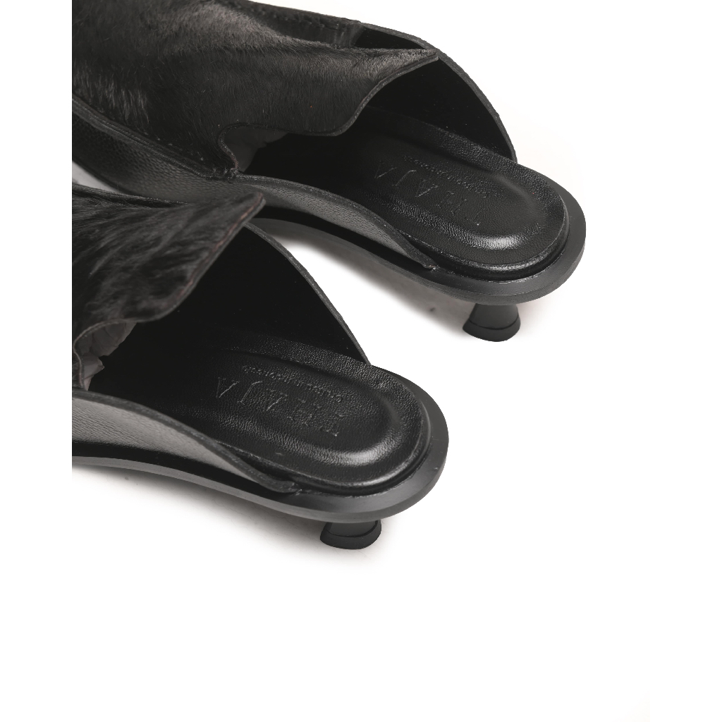 Tala Mocassin Hair Black