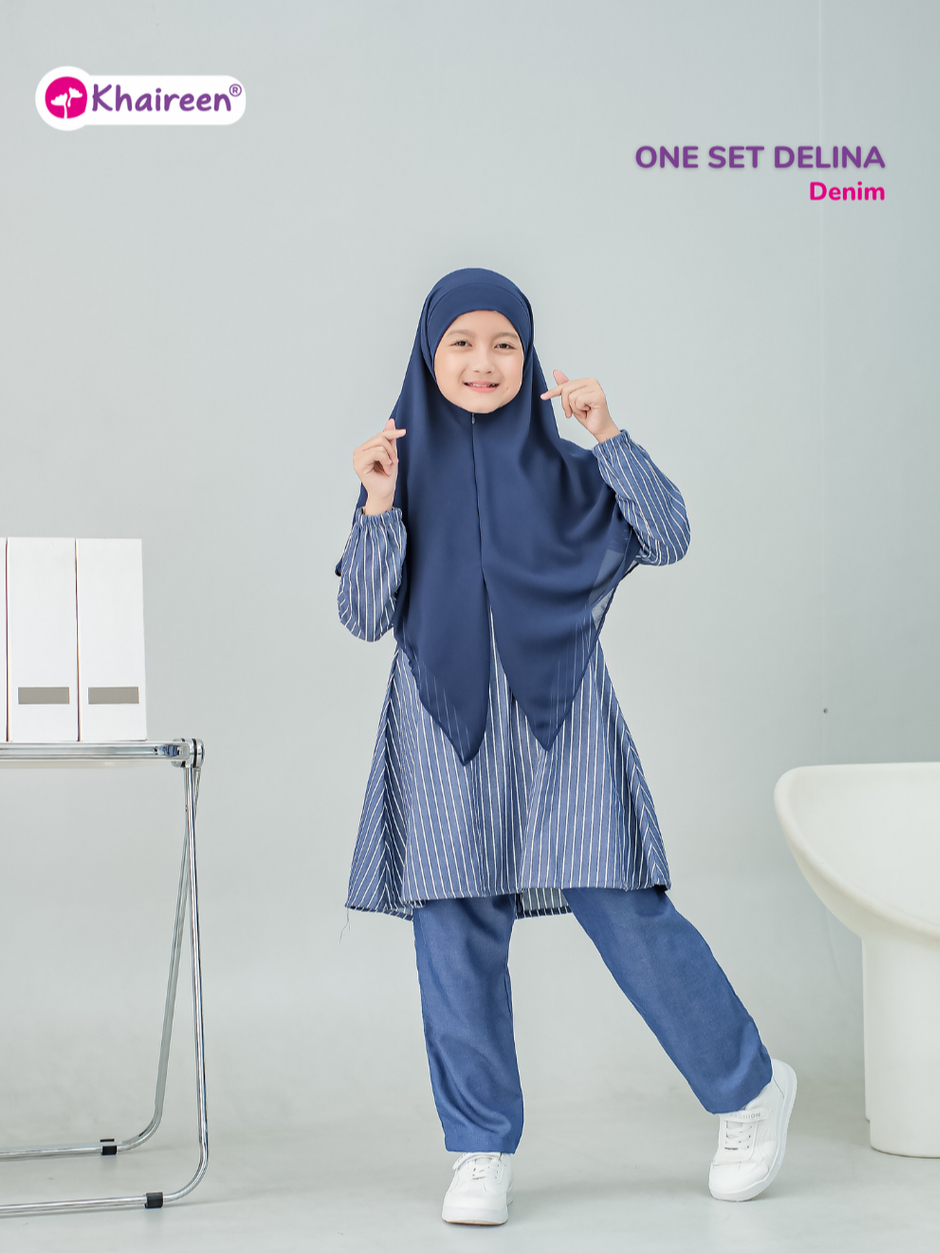 KHAIREEN One Set Delina (3-12 Tahun) Setelan Baju Muslim Celana One Set Panjang Soft Katun Denim Motif Stripe Anak Perempuan Casual Semi Jeans