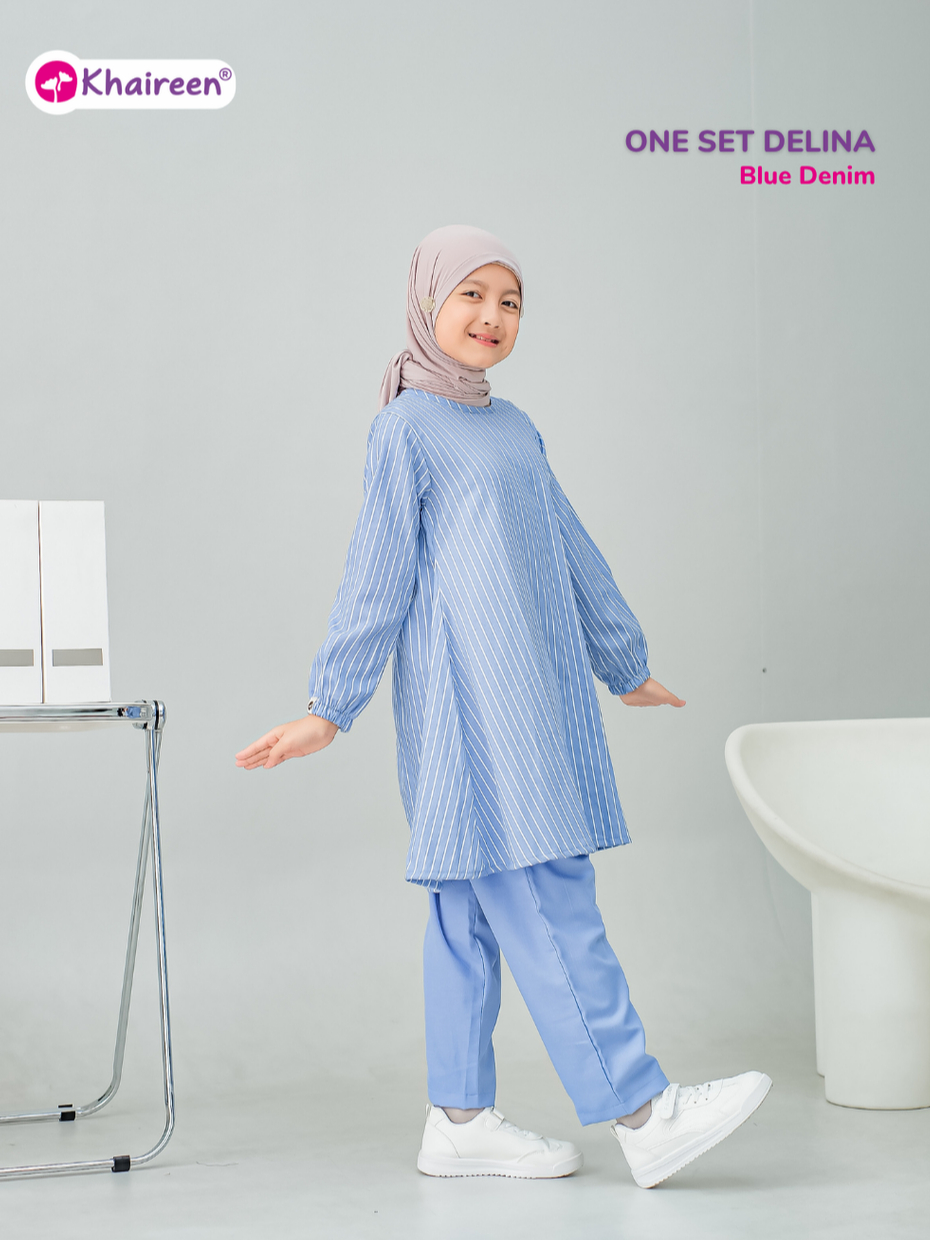 KHAIREEN One Set Delina (3-12 Tahun) Setelan Baju Muslim Celana One Set Panjang Soft Katun Denim Motif Stripe Anak Perempuan Casual Semi Jeans