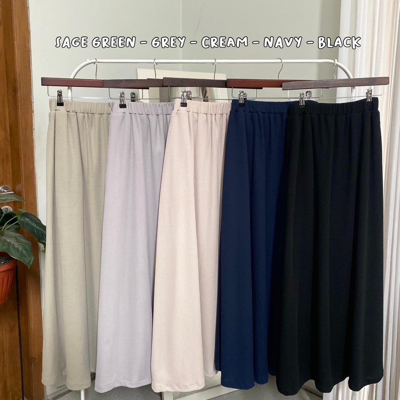 Hana Skirt