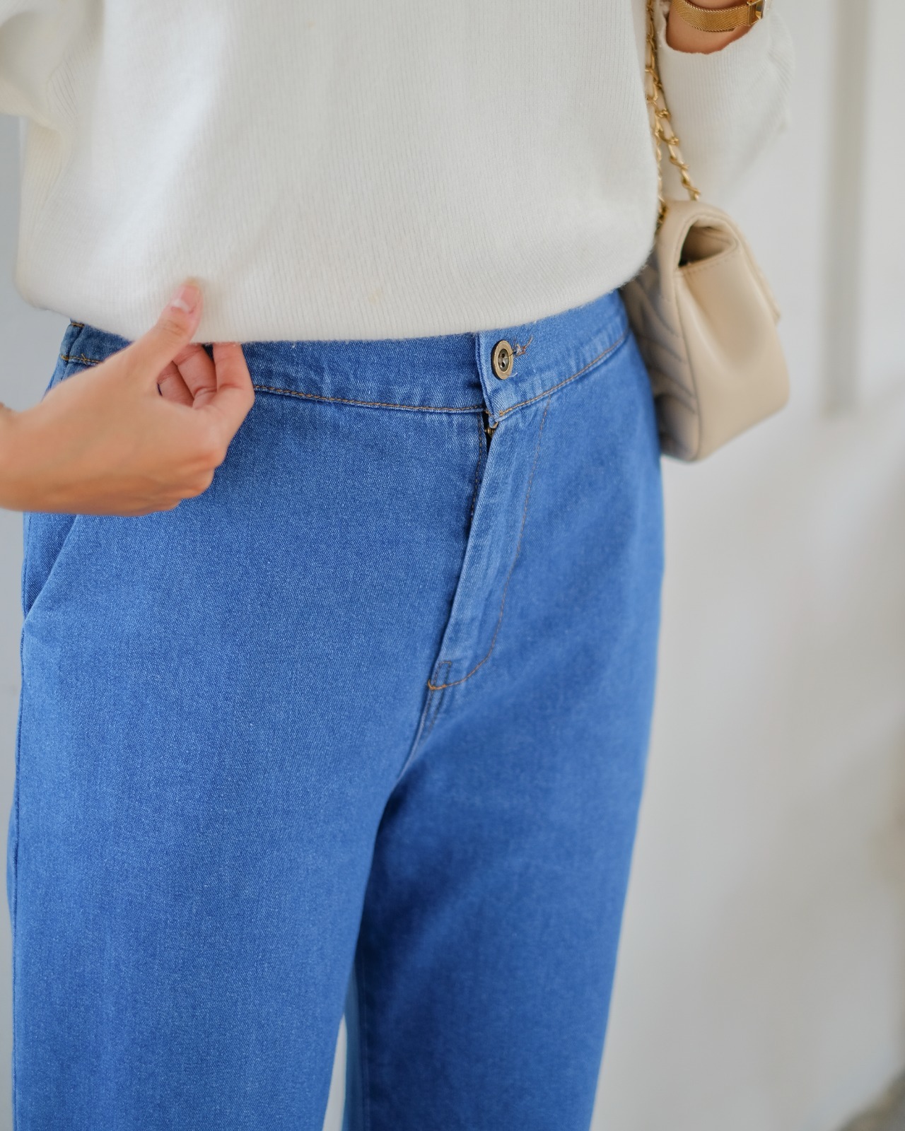 Mona Jeans Cutbray