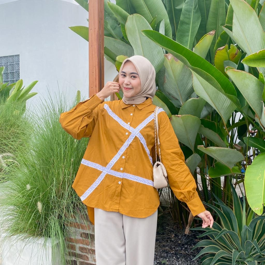 Shera Shirt