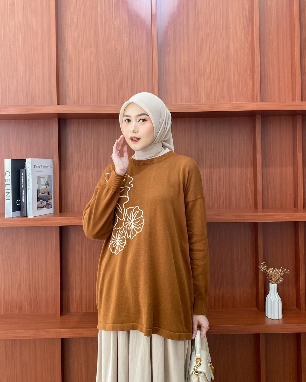 Clara Knit