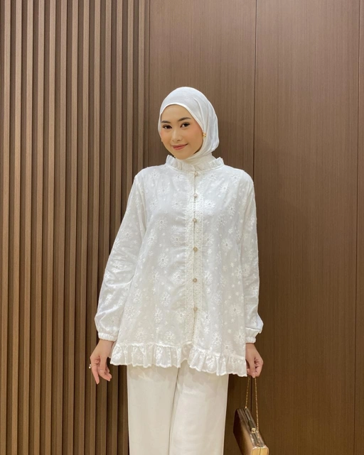 Image of Bila Blouse