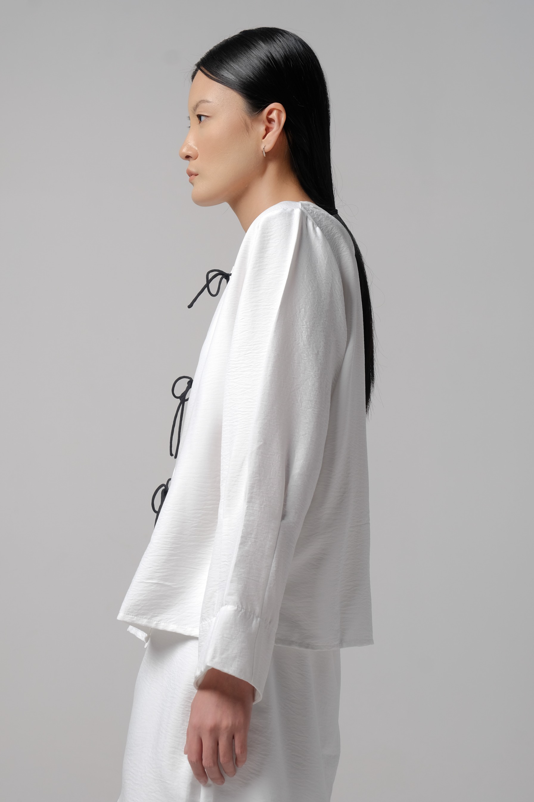 New Tail Blouse 