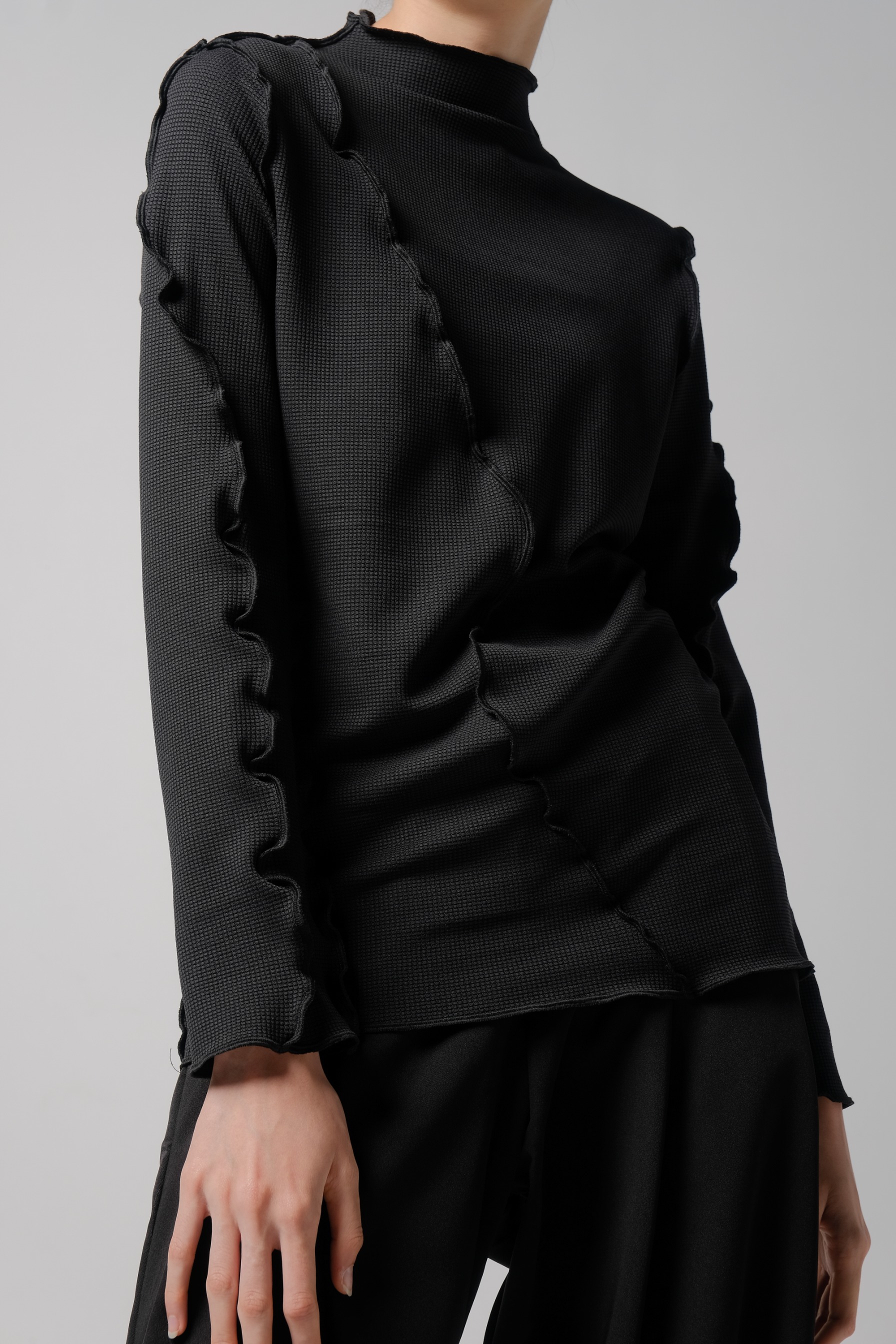 Yo-Jo Mesh Top