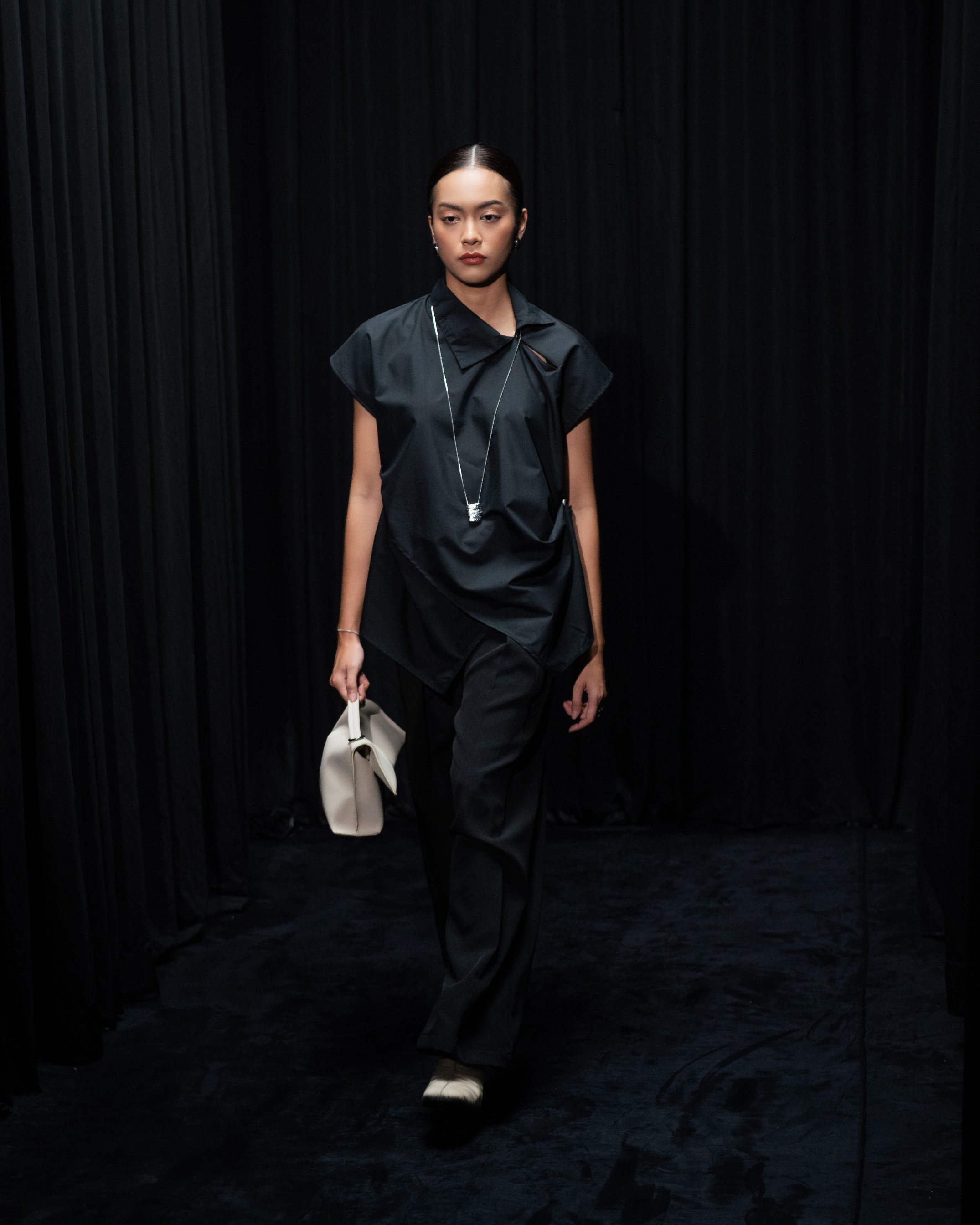 Hela Blouse