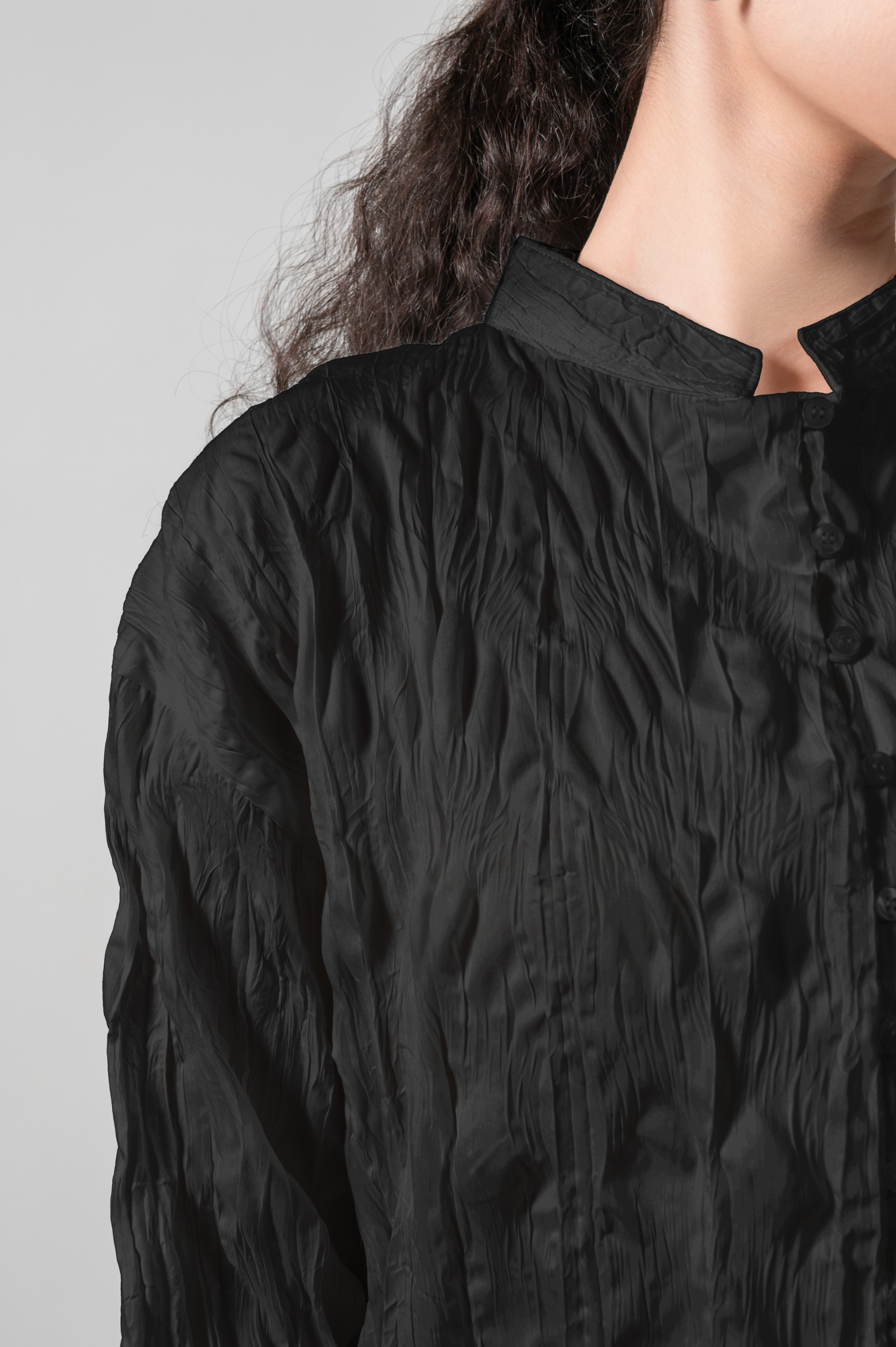 Zaya Outer 