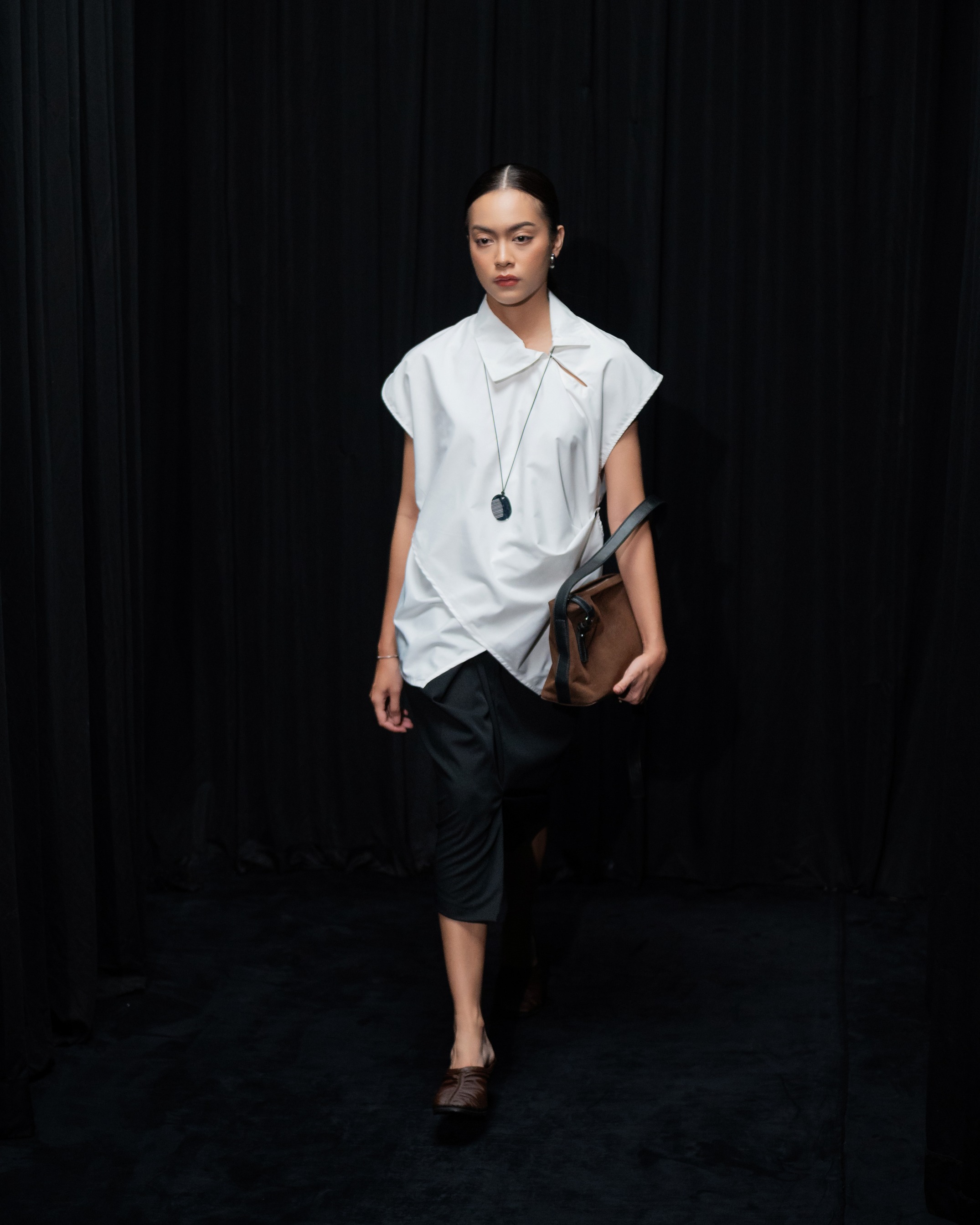 Hela Blouse