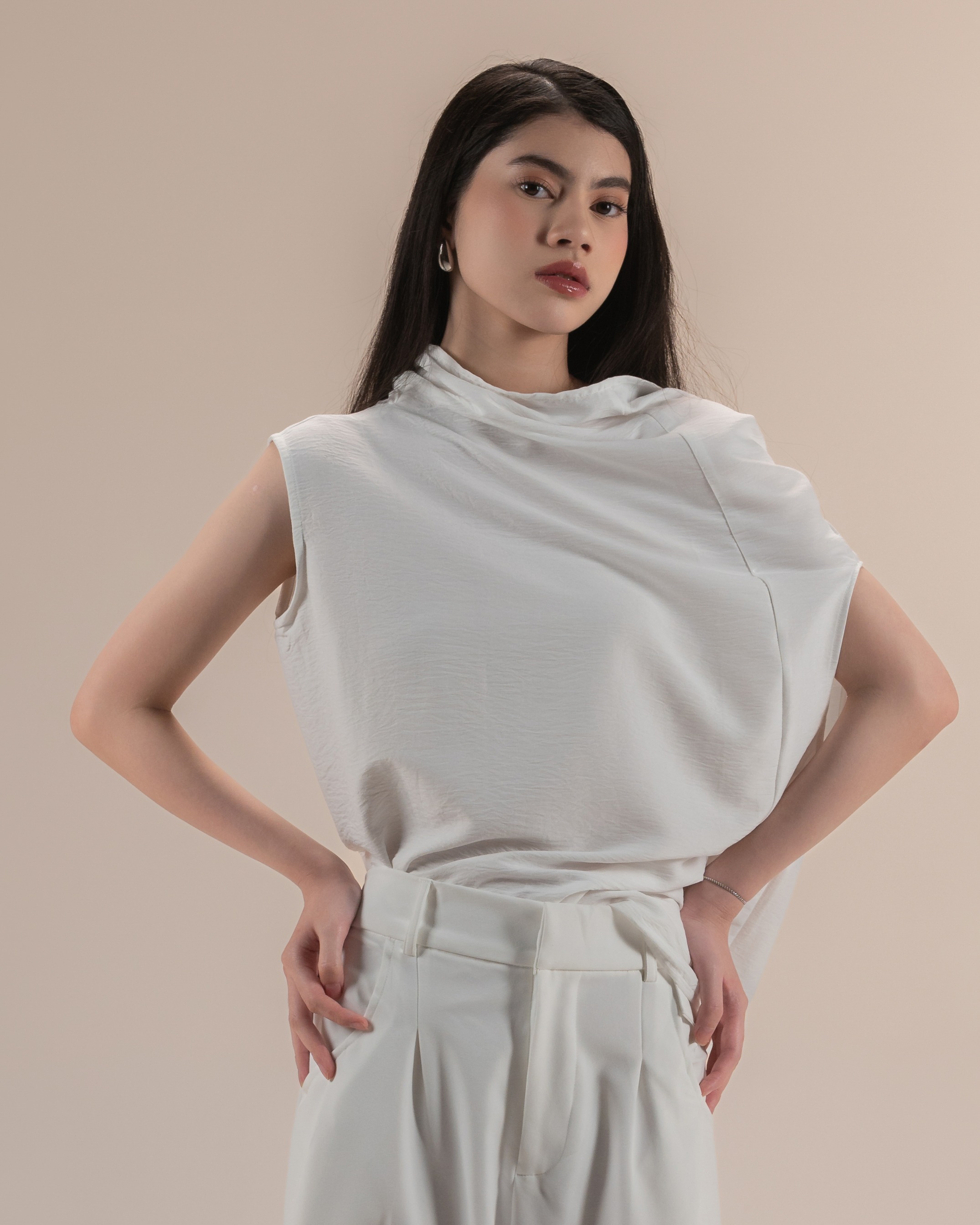 Cowl Top