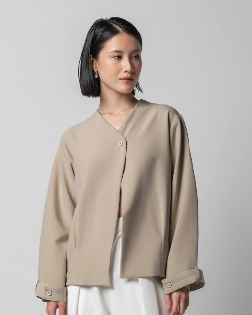 Image of Seina Outer  