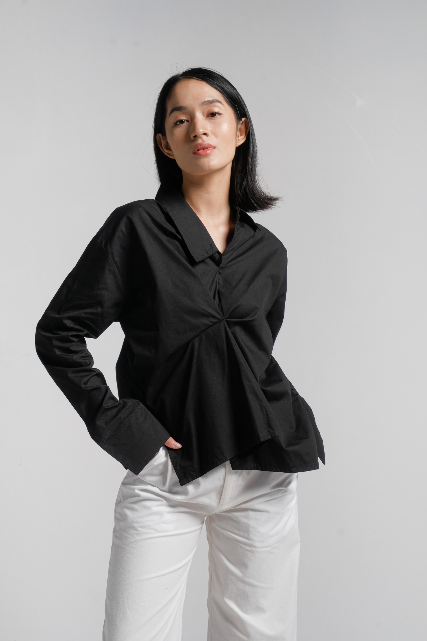 Kubi Shirt Black