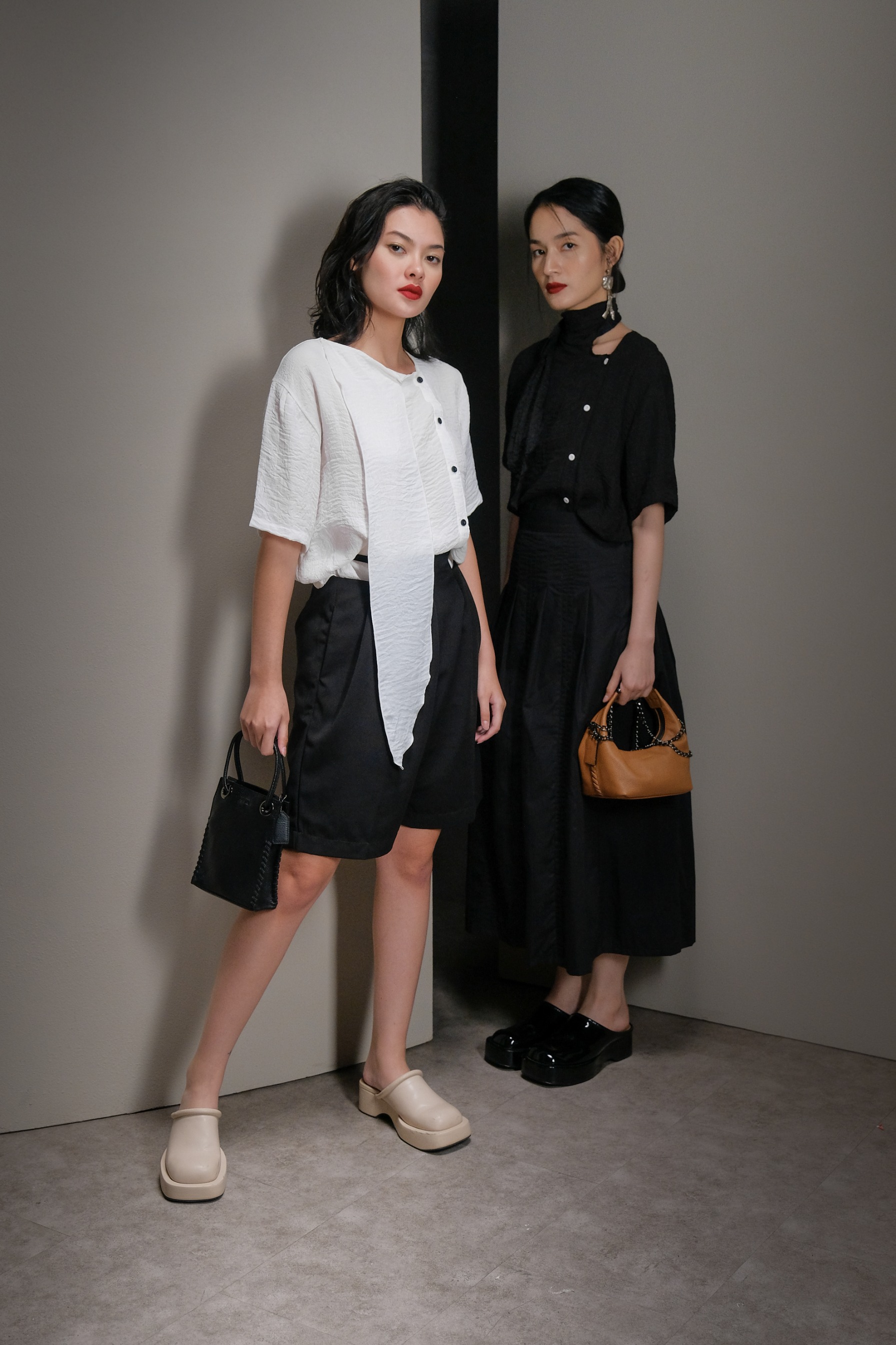 Sera Shirt BW