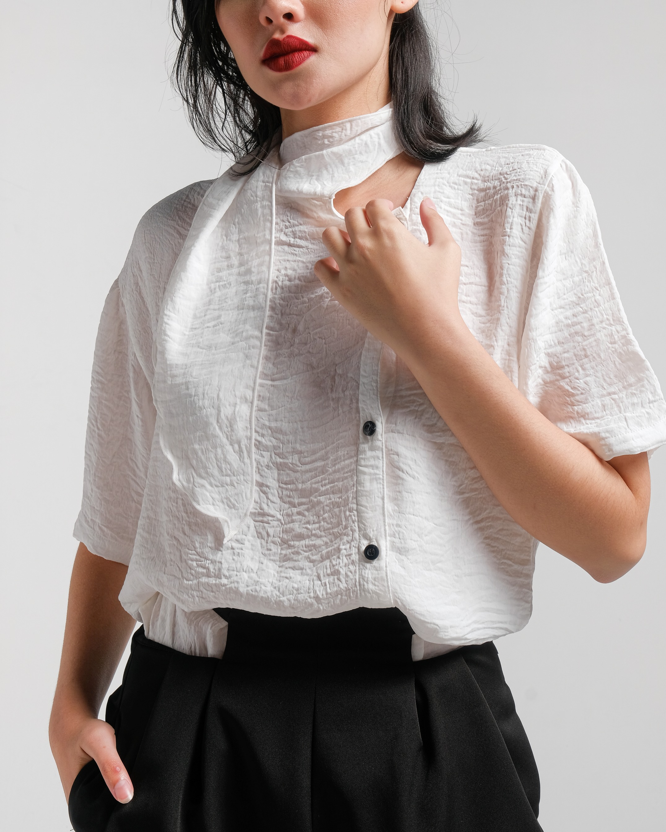 Sera Shirt BW