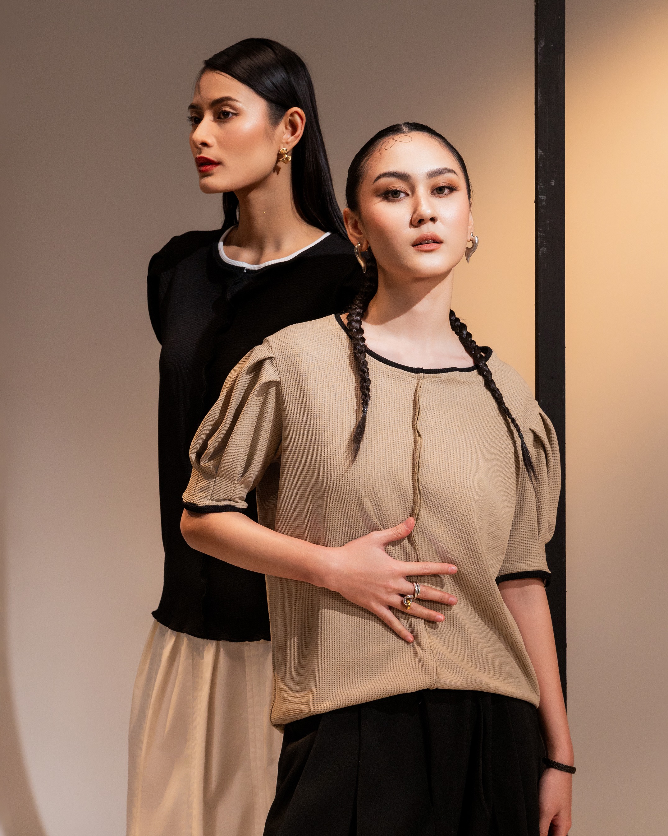 Siri Blouse