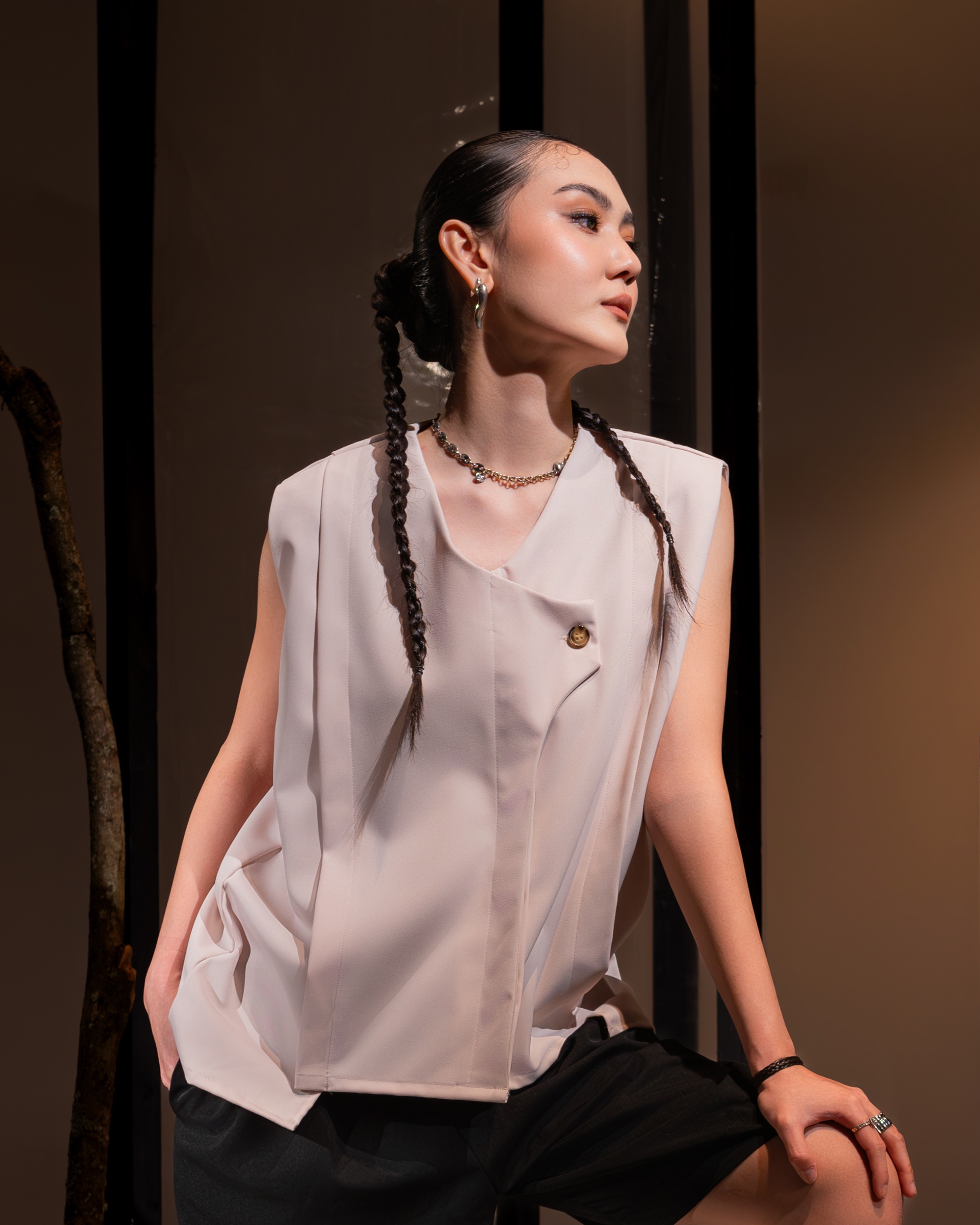 Lola Vest