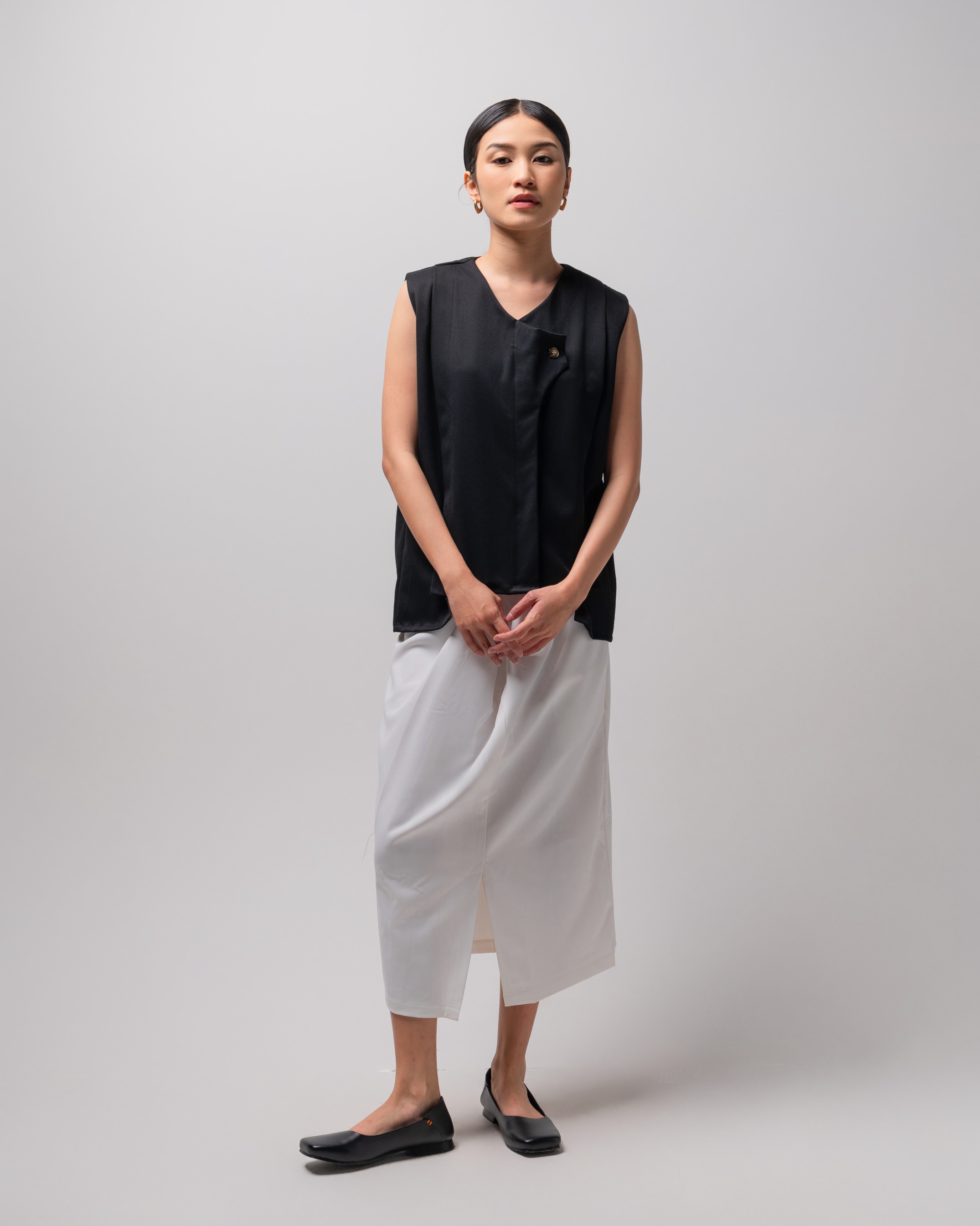 Lola Vest