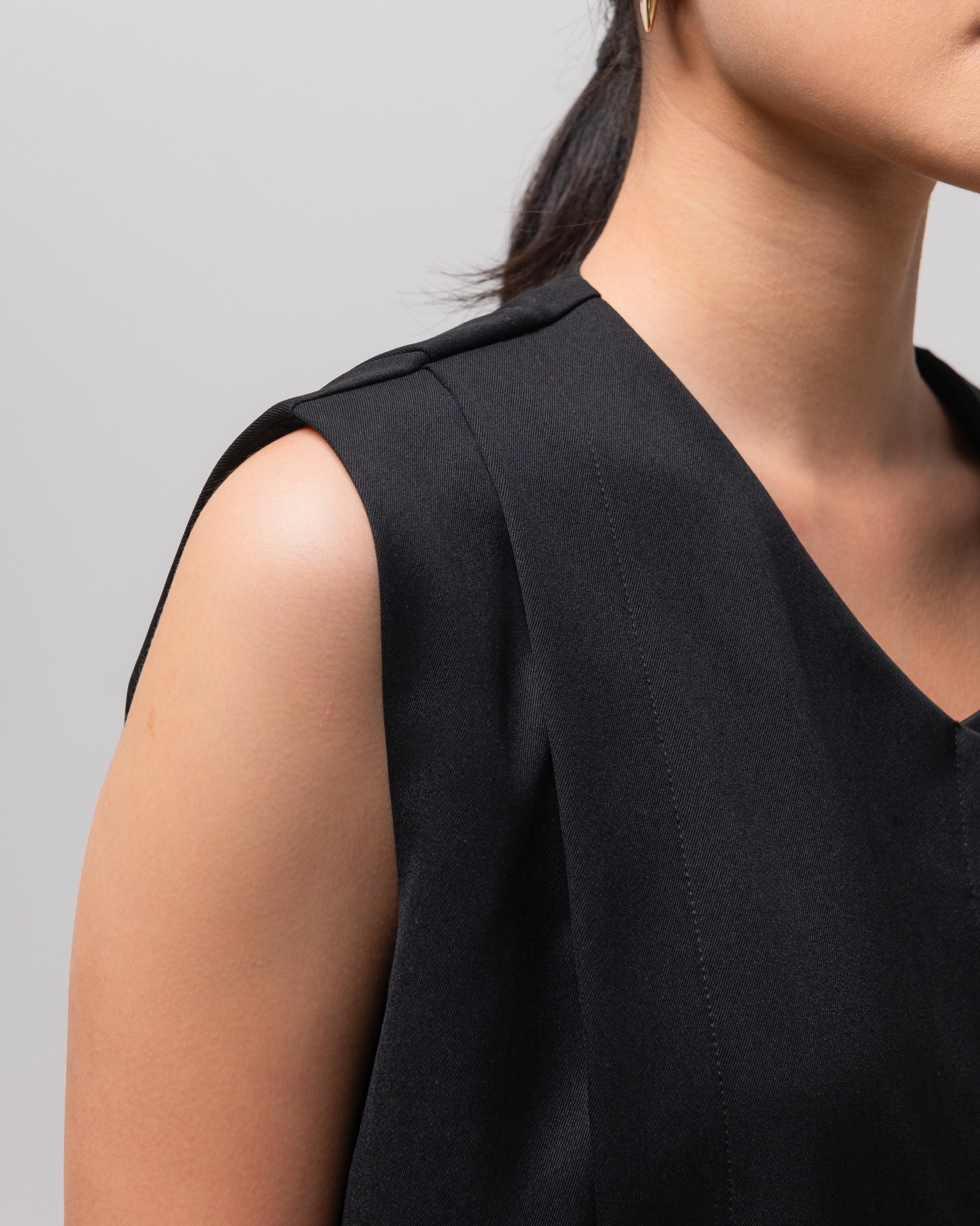 Lola Vest